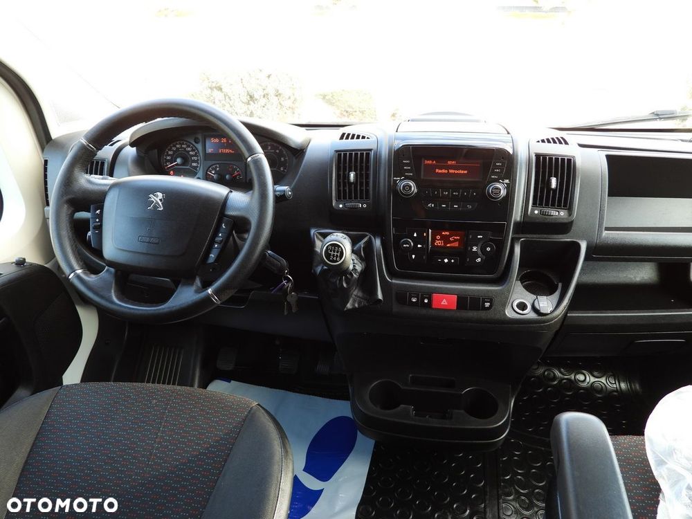 Peugeot BOXER PLANDEKA 8 PALET WEBASTO TEMPOMAT LEDY ASO KLIMATYZACJA  165KM - 31