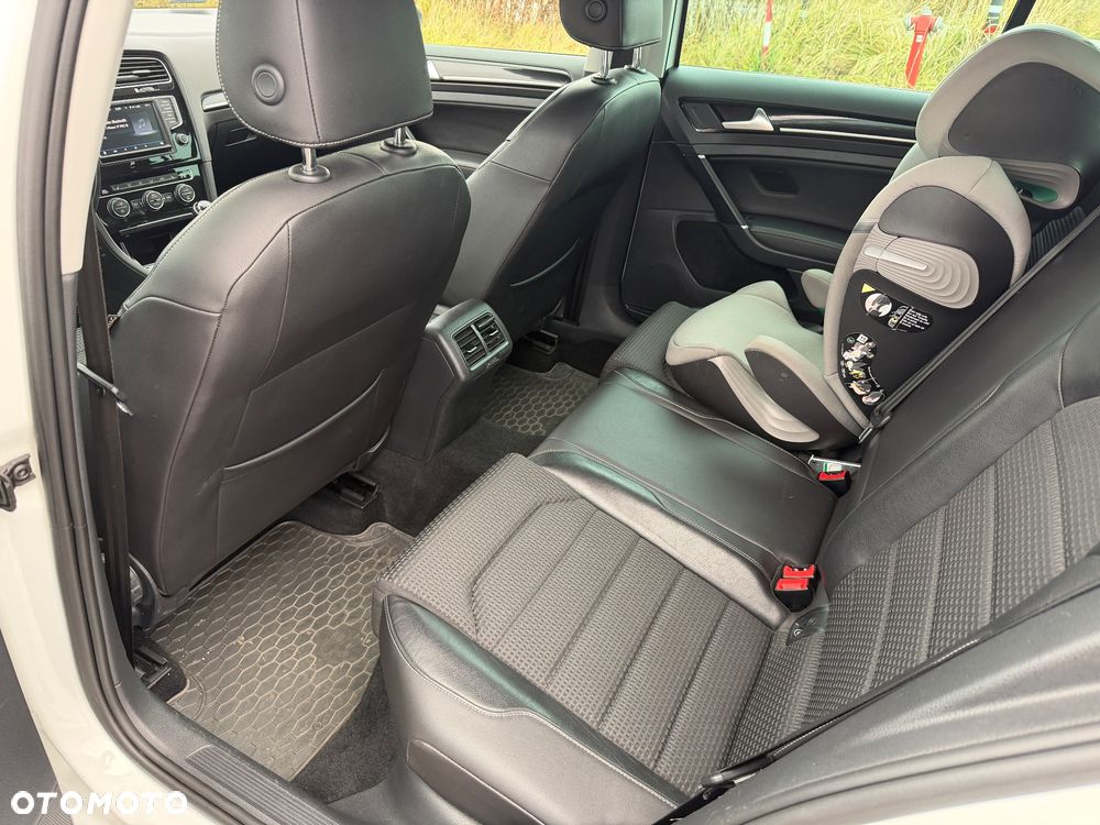 Volkswagen Golf 1.4 TSI BMT Highline - 11