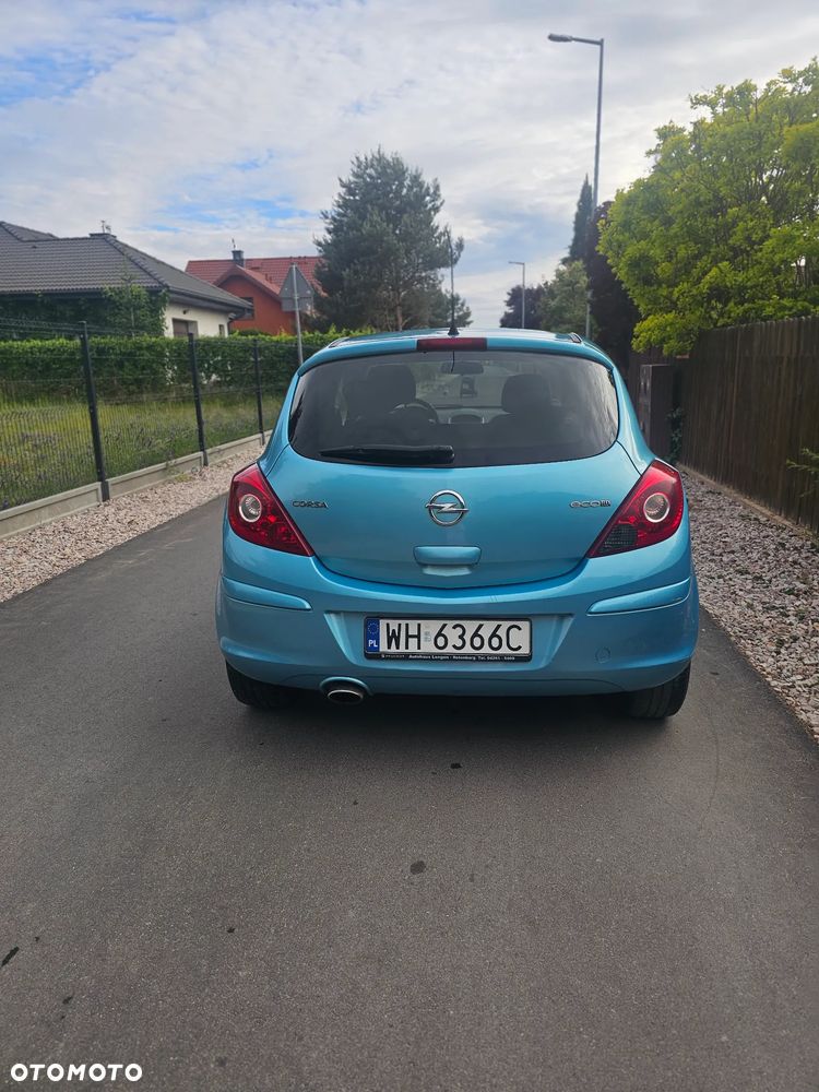 Opel Corsa - 4