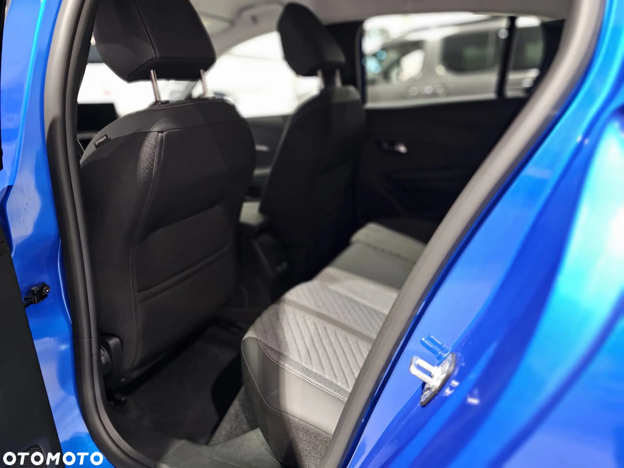 Peugeot 208 1.2 PureTech Allure S&S - 9