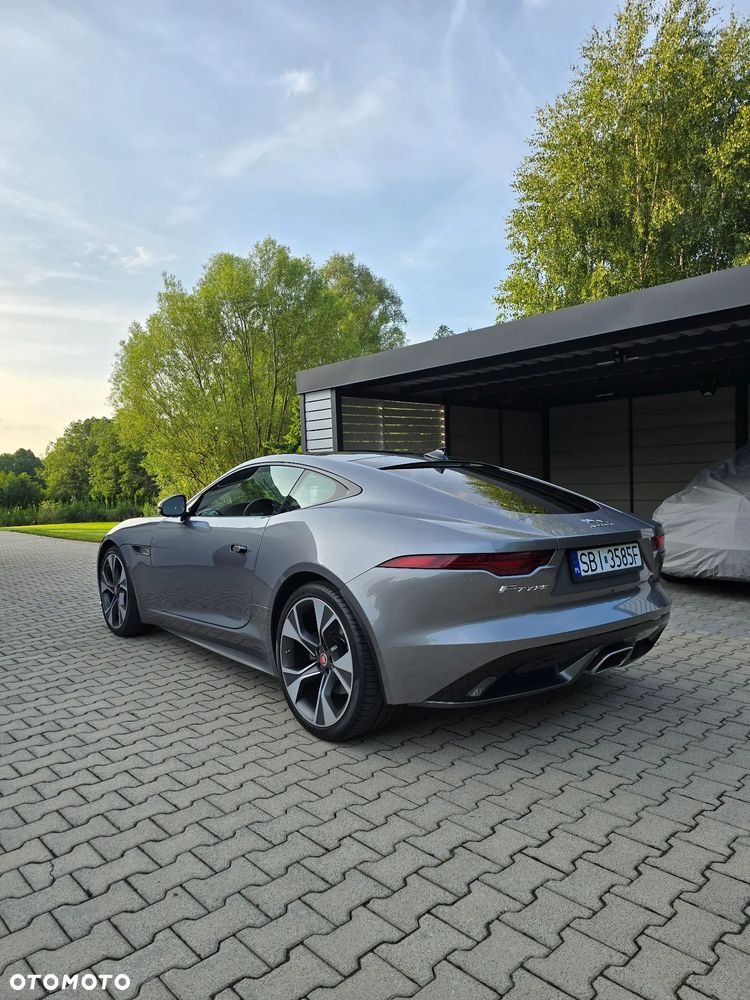 Jaguar F-Type 2.0 Turbo First Edition - 9