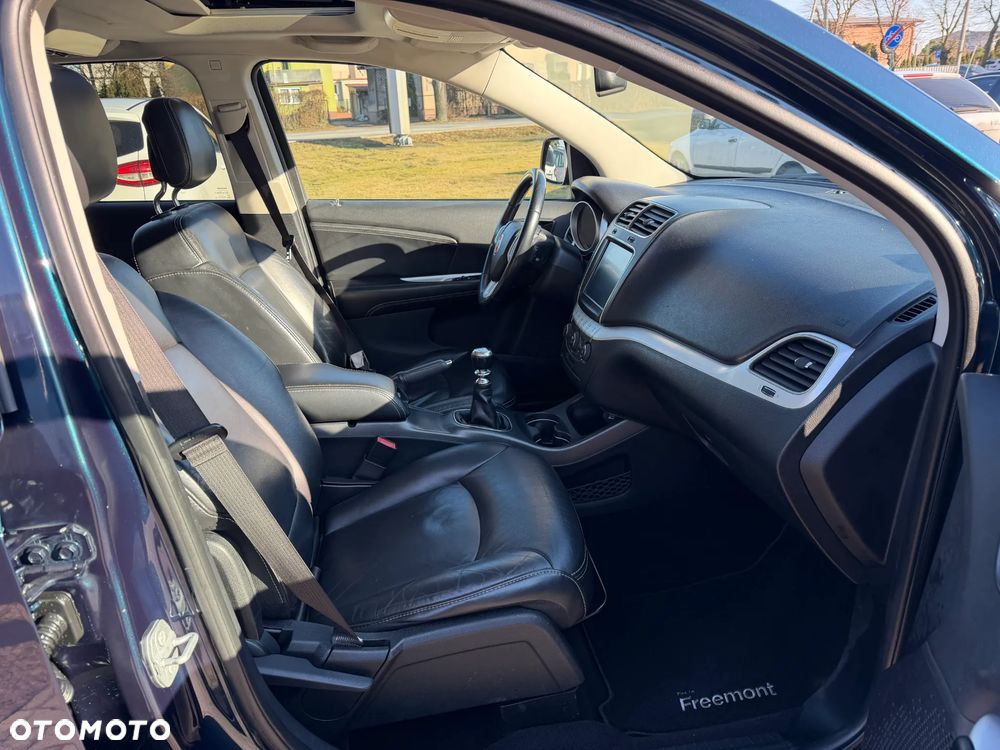 Fiat Freemont 2.0 Multijet Lounge - 12