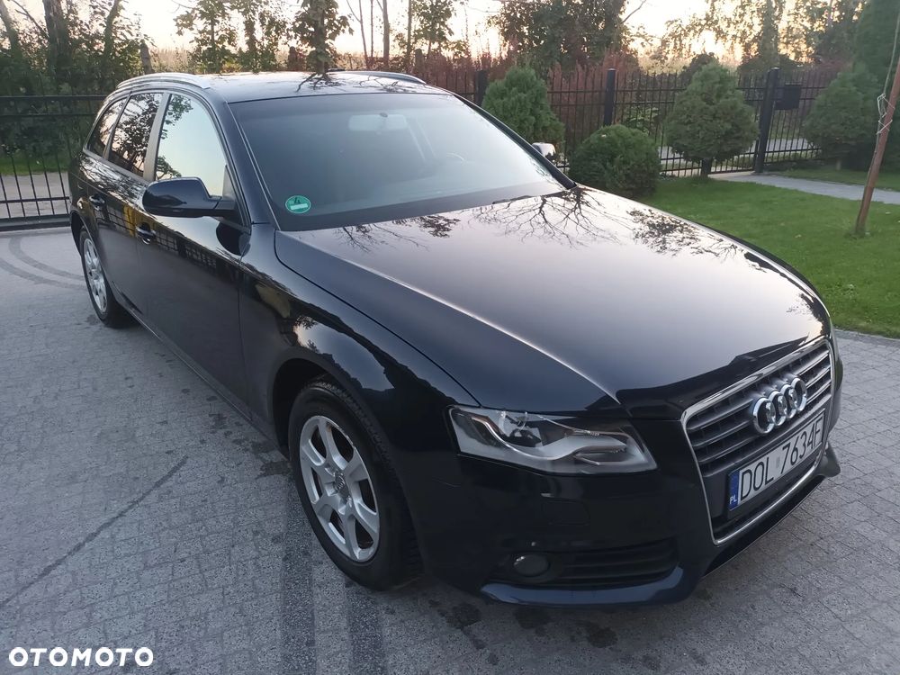 Audi A4 - 4