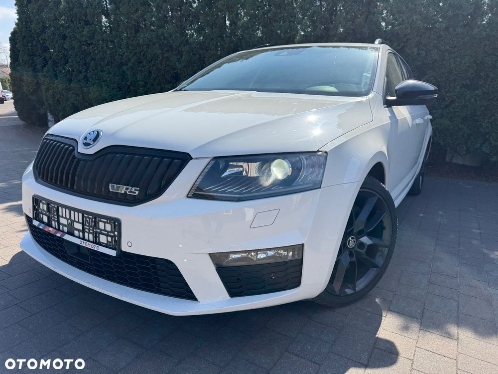 Skoda Octavia 2.0 TDI DSG RS - 3