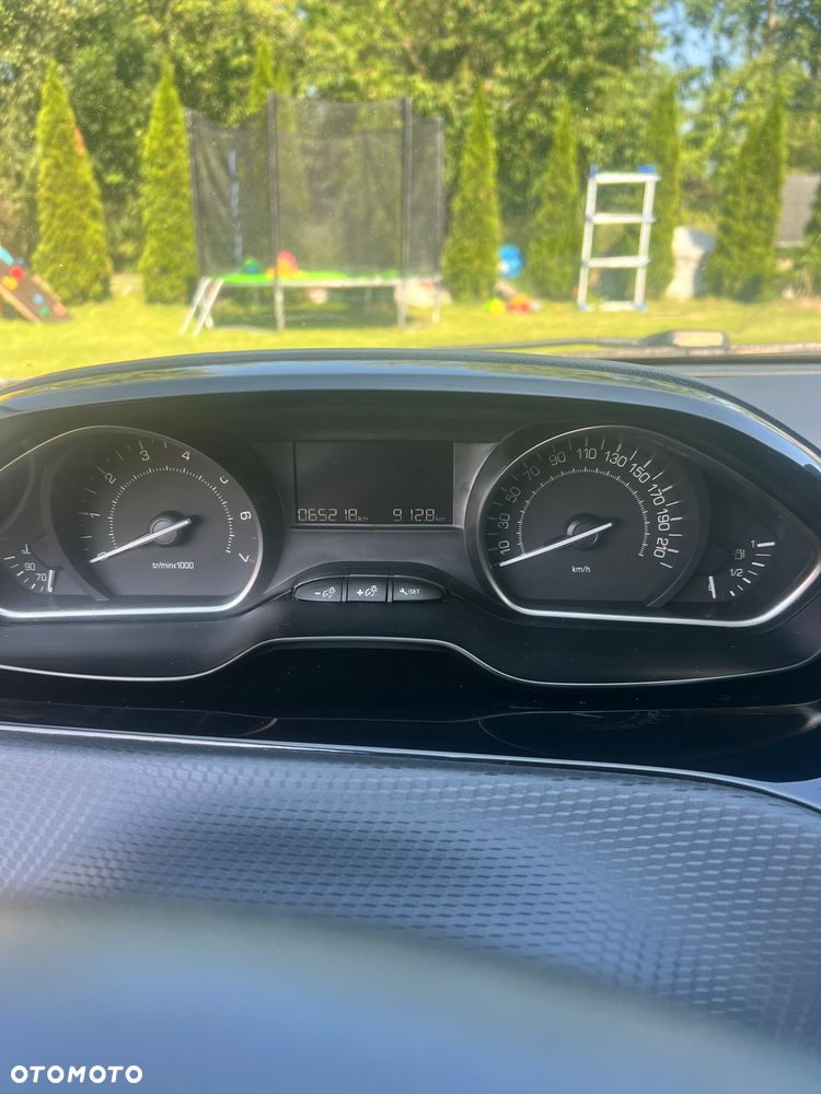 Peugeot 208 1.2 PureTech Access - 7