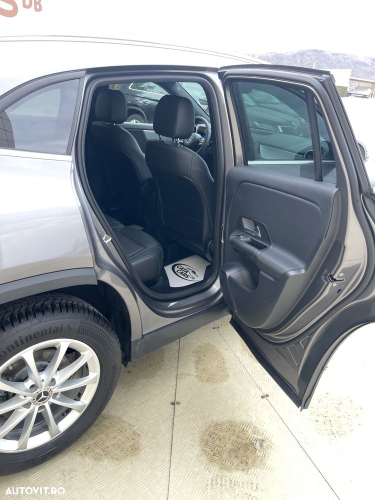 Mercedes-Benz GLA 180 d 8G-DCT Style - 24