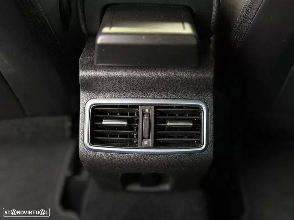 Renault Mégane 1.5 dCi Bose Edition J18 - 10