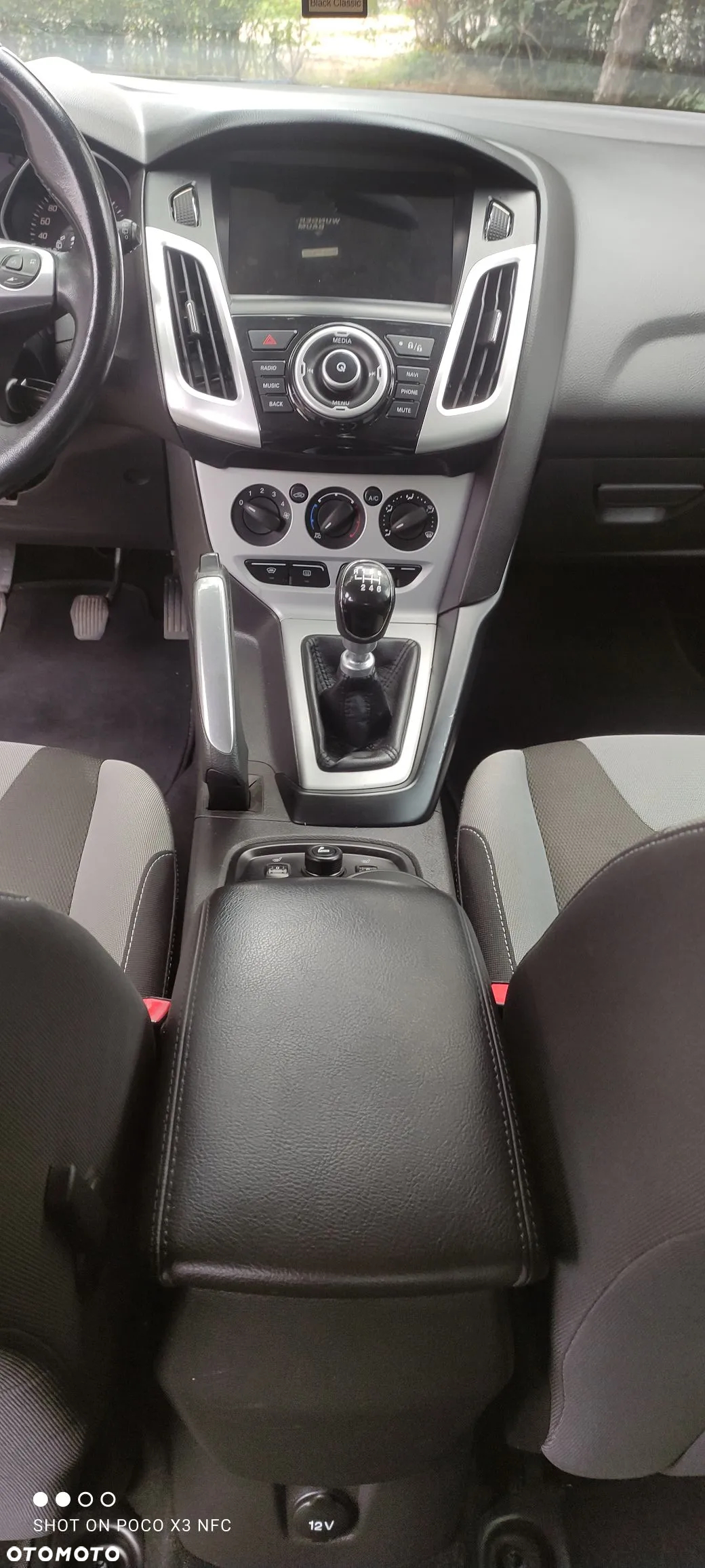 Ford Focus 1.6 EcoBoost Titanium - 18