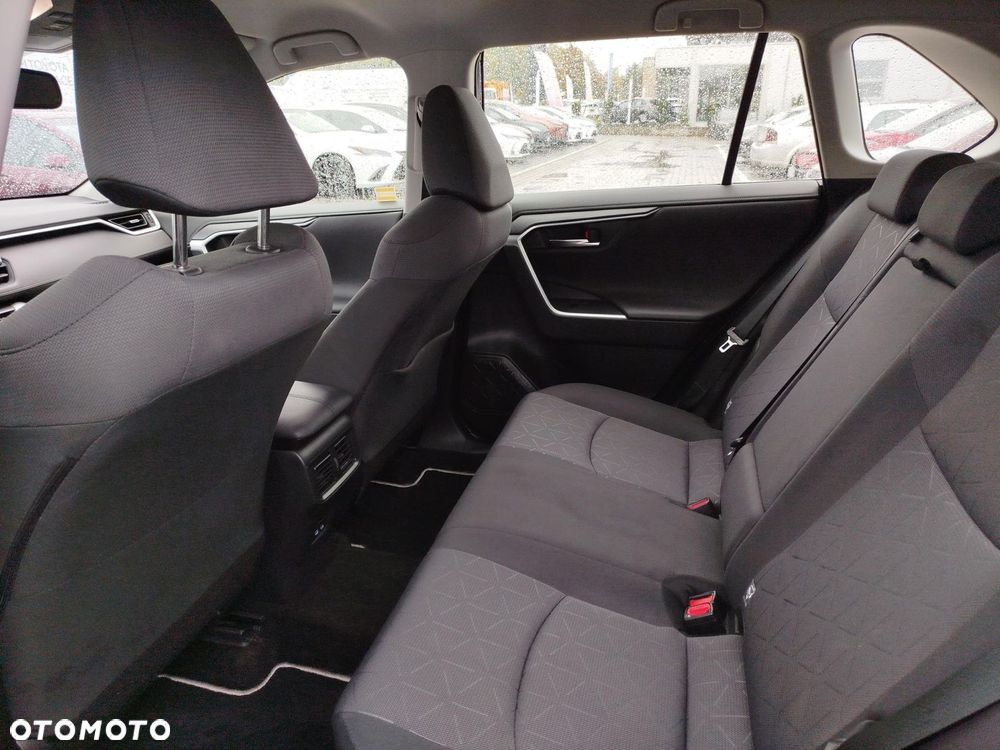 Toyota RAV4 - 14