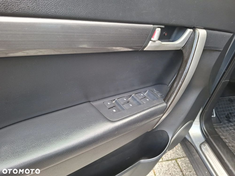 Chevrolet Captiva - 19
