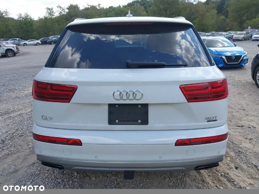 Audi Q7 3.0 TFSI Quattro Tiptronic - 9
