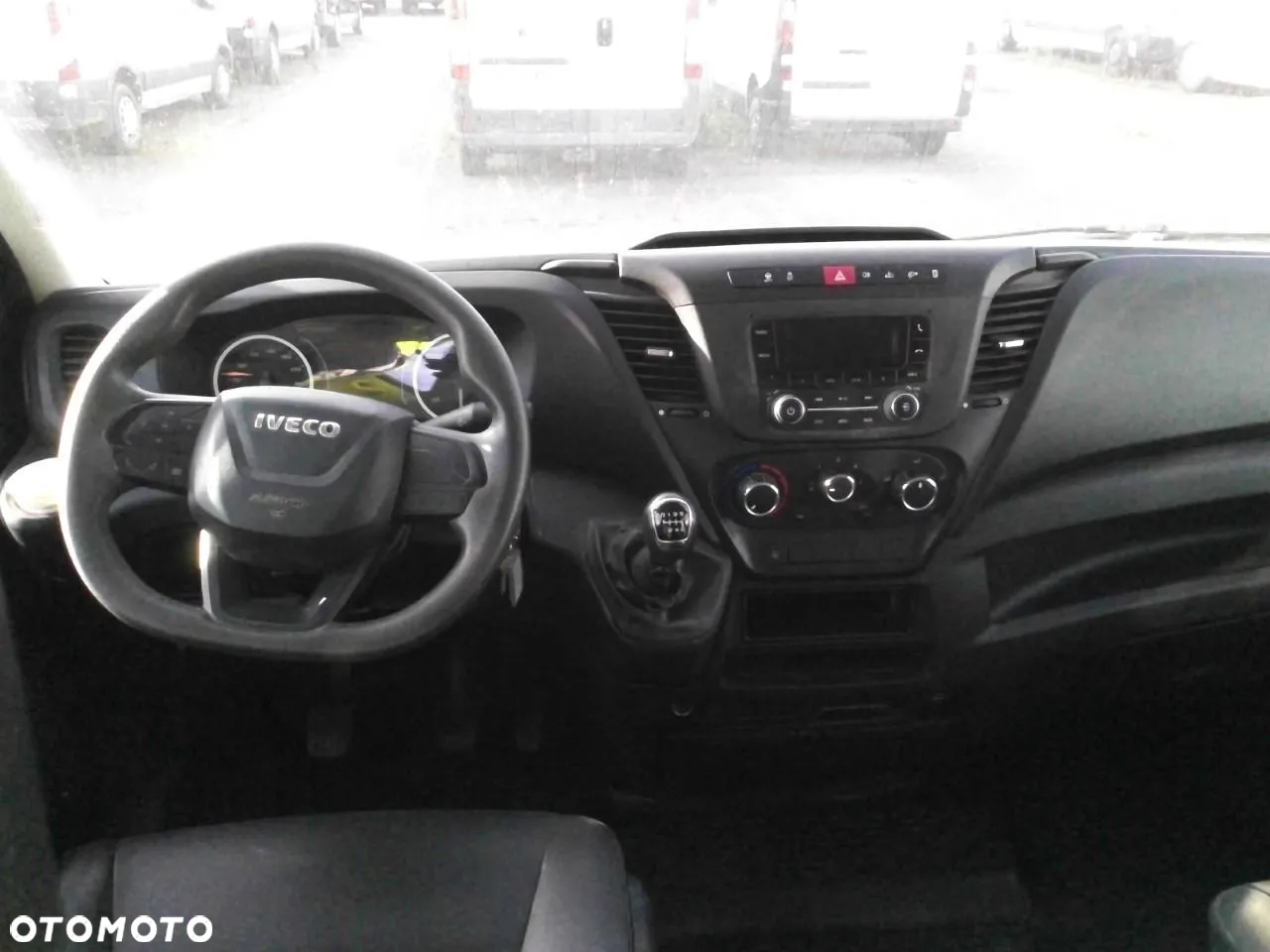 Iveco DAILY 35C16 C 16 - 6