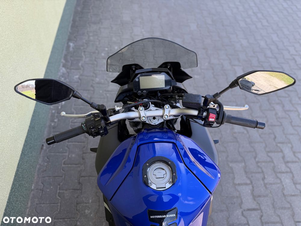 Yamaha MT - 22