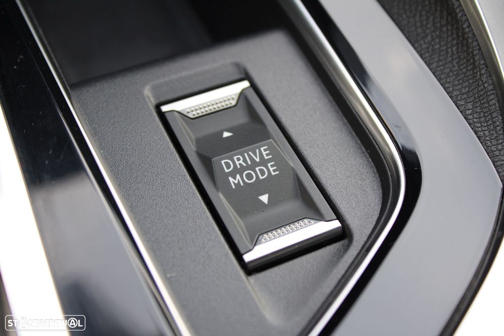 Peugeot 3008 PureTech 130 Stop & Start GPF EAT8 Active Pack - 18