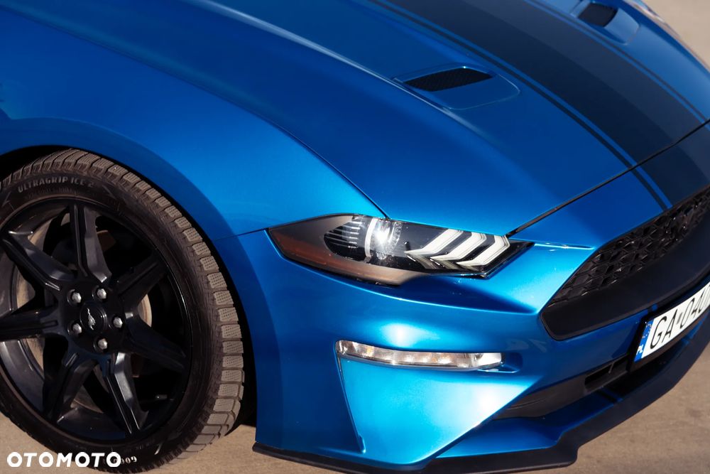 Ford Mustang - 5