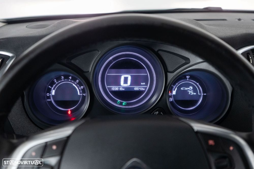 Citroën C4 1.6 BlueHDi Live - 24