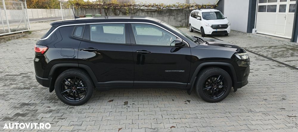 Jeep Compass 1.3T M6 2WD Longitude - 15