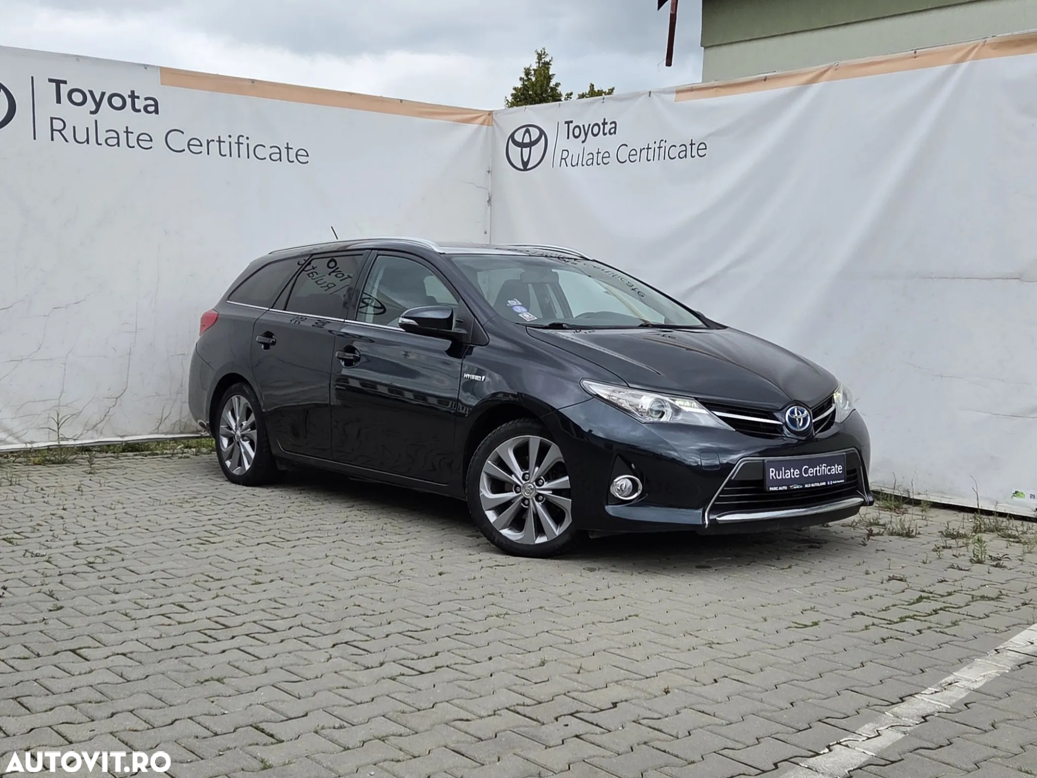 Toyota Auris 1.8 VVT-i Hybrid Automatik Touring Sports Comfort - 2