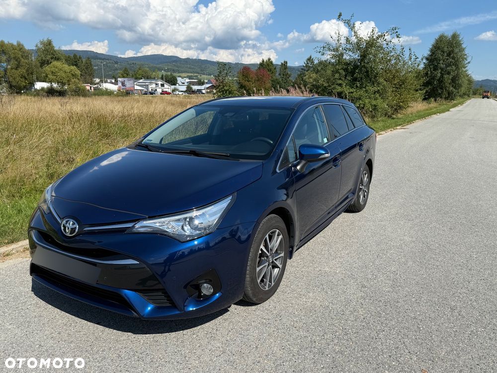 Toyota Avensis 1.6 D-4D Active - 1