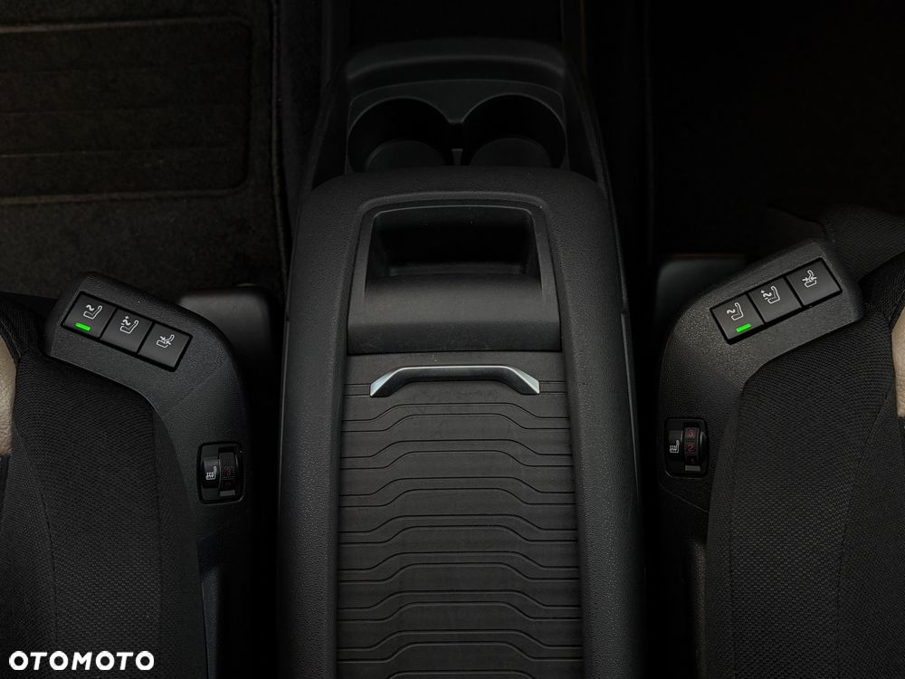 Citroën C4 Grand Picasso 2.0 BlueHDi Exclusive - 18