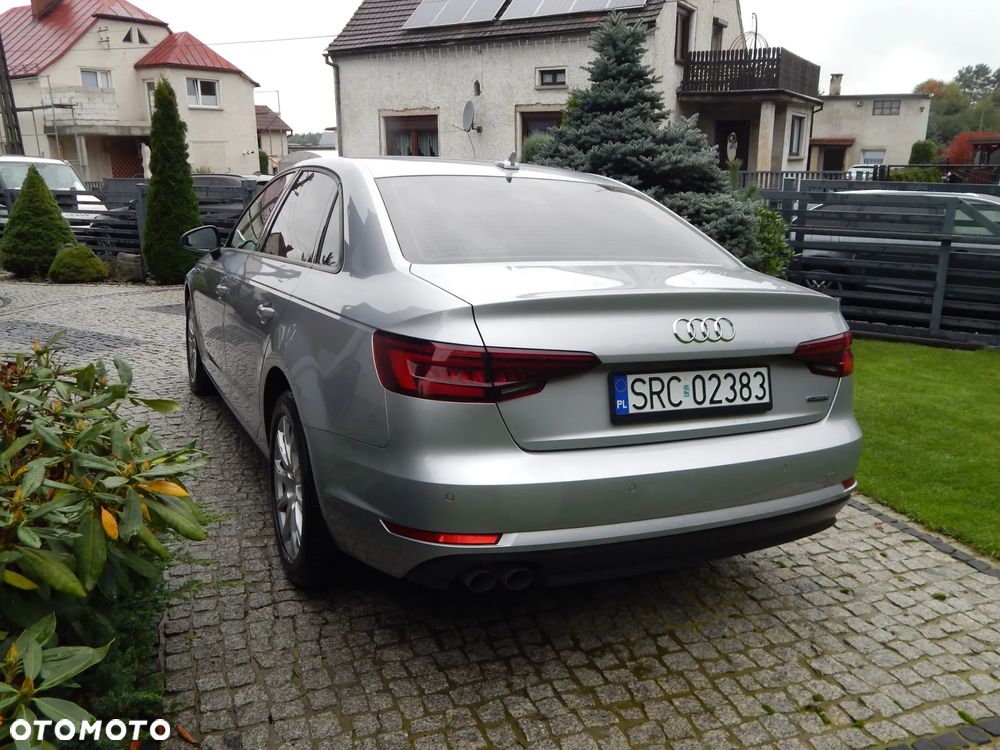 Audi A4 Limousine - 11