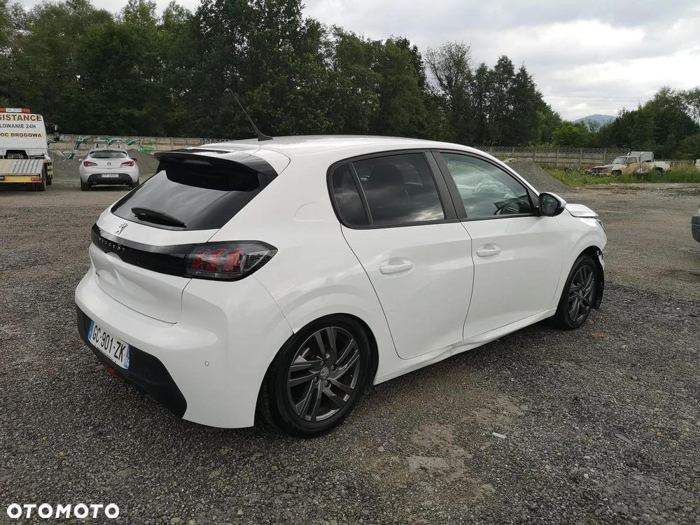 Peugeot 208 BlueHDi 100 Active - 11
