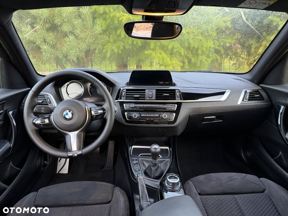 BMW Seria 1 116i M Sport - 9
