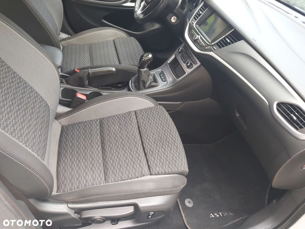 Opel Astra 1.5 D Start/Stop Business Edition - 10