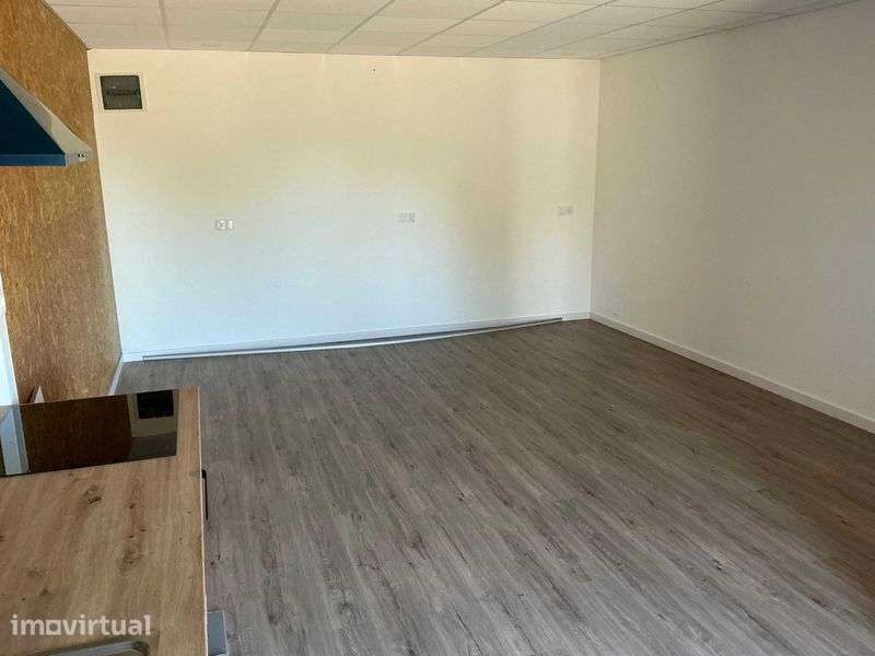 Estúdio para arrendar a 20 min de Braga: 400€ internet incluída - Grande imagem: 3/6