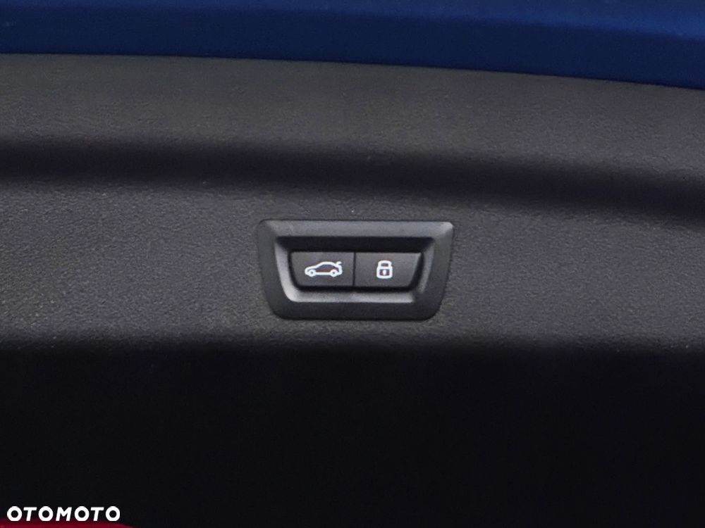 BMW X1 sDrive20i mHEV sport - 13