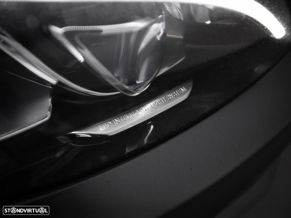 Mercedes-Benz C 63 AMG S - 8