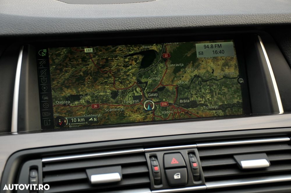 BMW Seria 5 525d xDrive Sport-Aut. Modern Line - 16