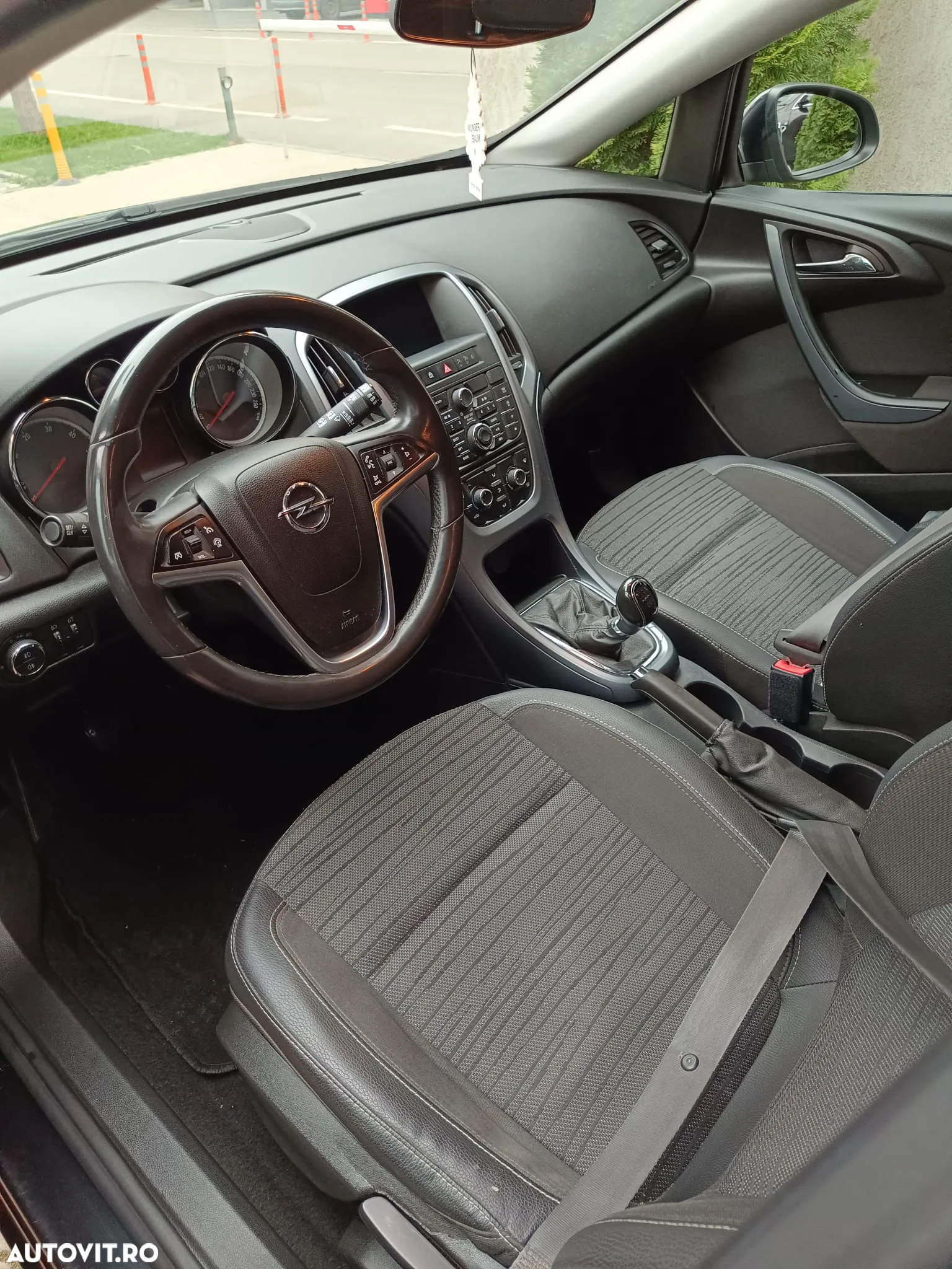 Opel Astra 1.6 CDTI Start/Stop Drive - 5
