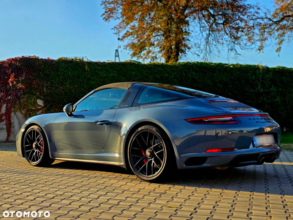 Porsche 911 Targa 4 GTS PDK - 5