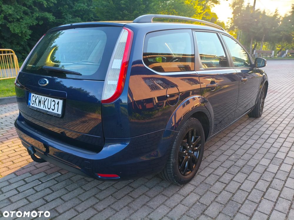 Ford Focus 1.6 Ambiente EU5 - 8