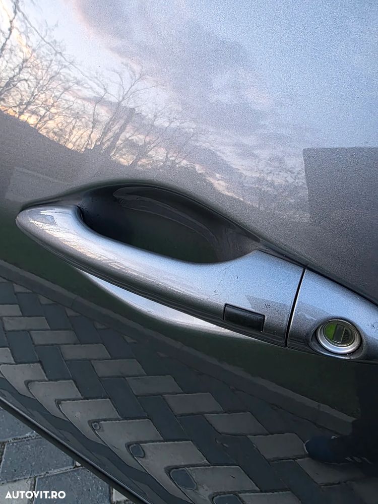 Hyundai ix35 1.7 CRDI 2WD blue Finale Gold - 12