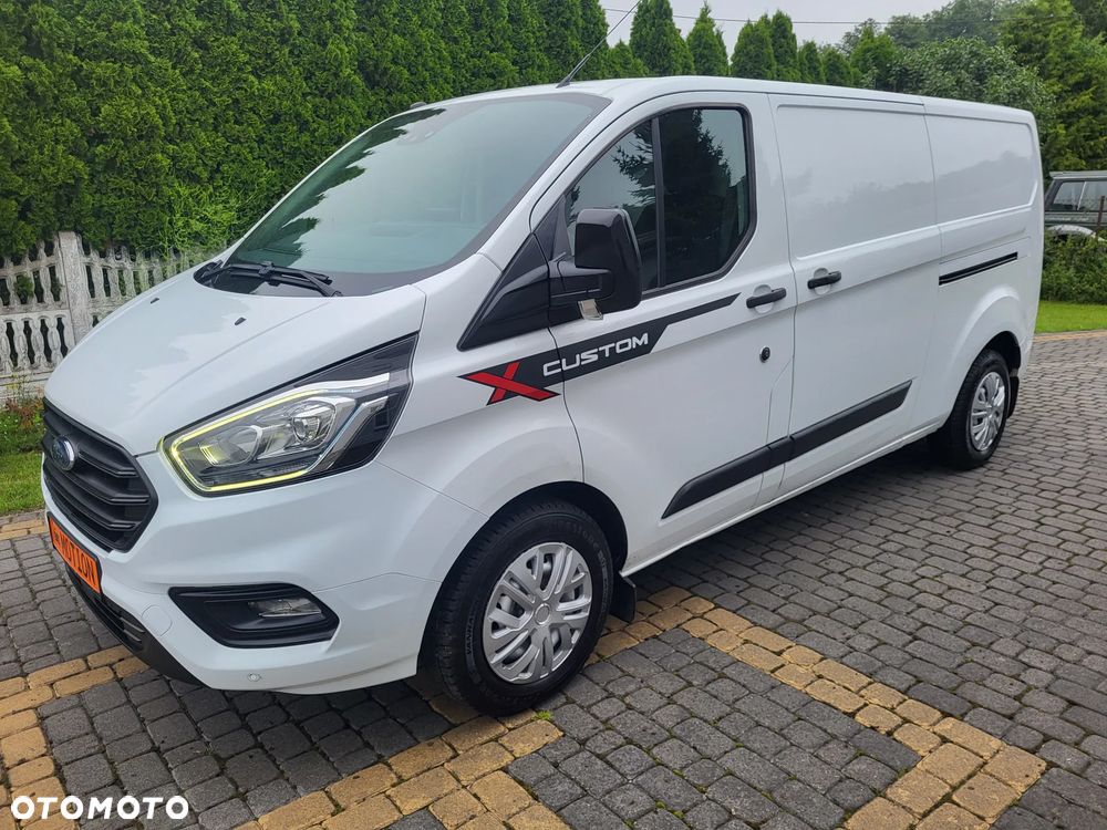 Ford Custom 320 - 5
