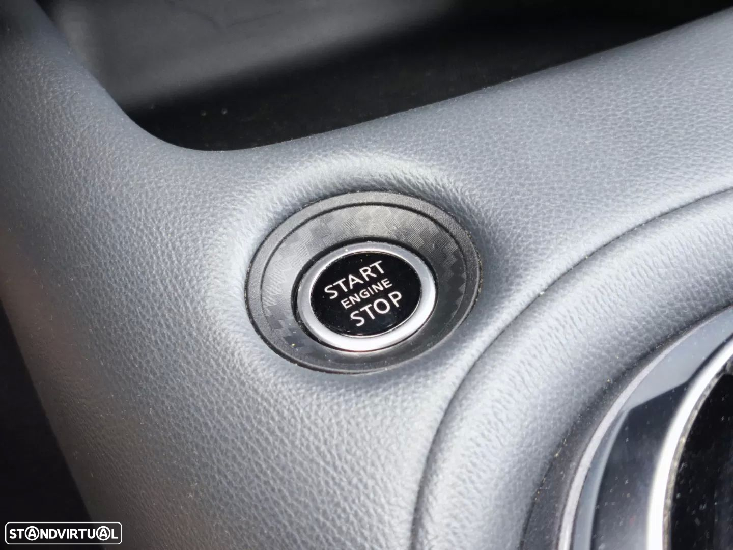 Nissan Juke 1.0 DIG-T Acenta DCT - 21