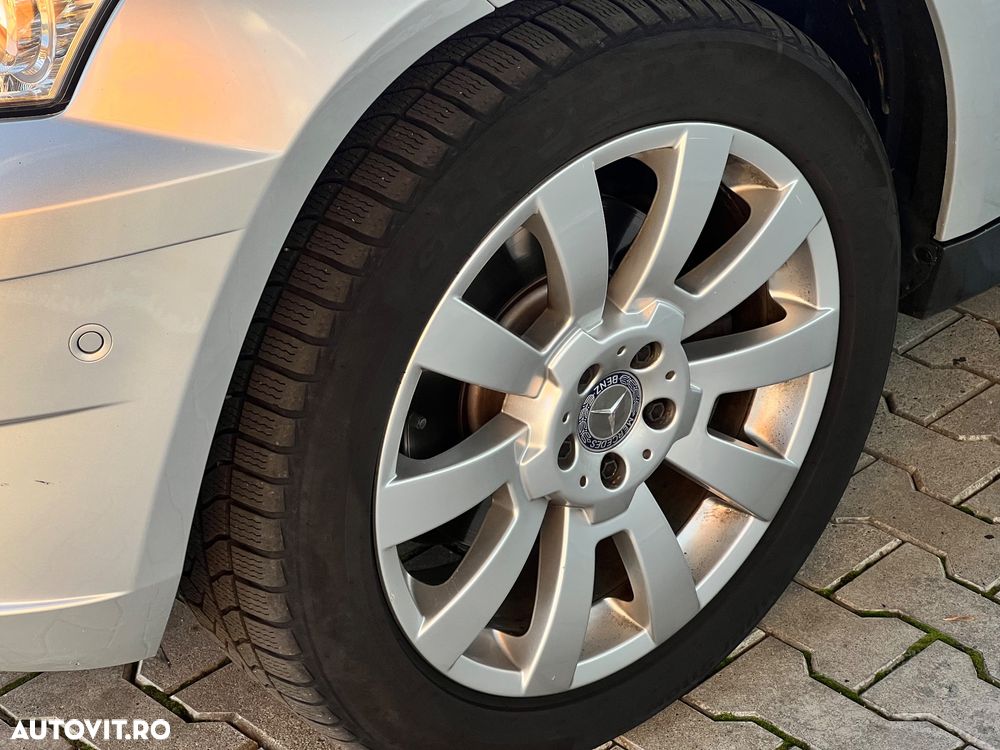 Mercedes-Benz GLK 220 BlueTEC 4Matic 7G-TRONIC - 24