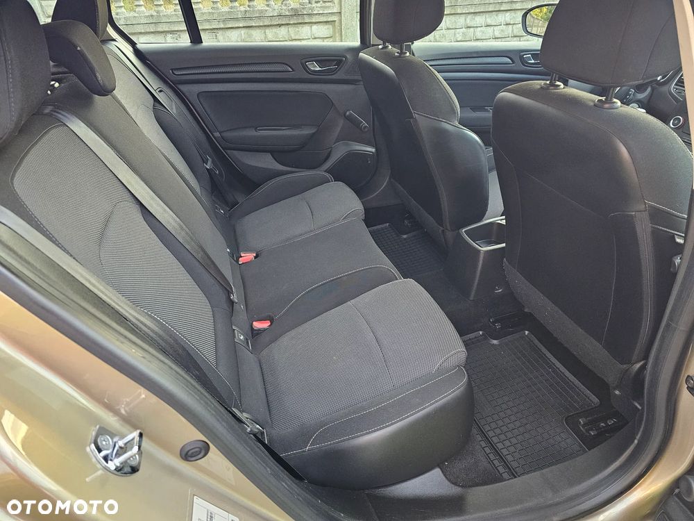 Renault Megane 1.6 SCe Life - 9