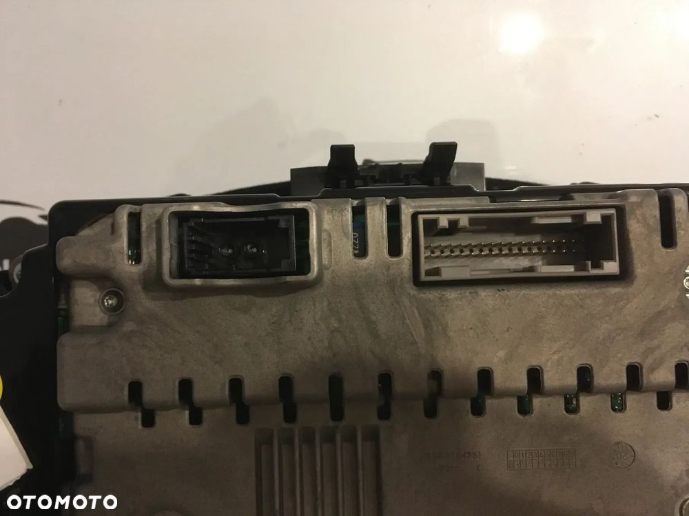 LICZNIK ZEGARY AUDI A4 B9 8W5920770K - 5