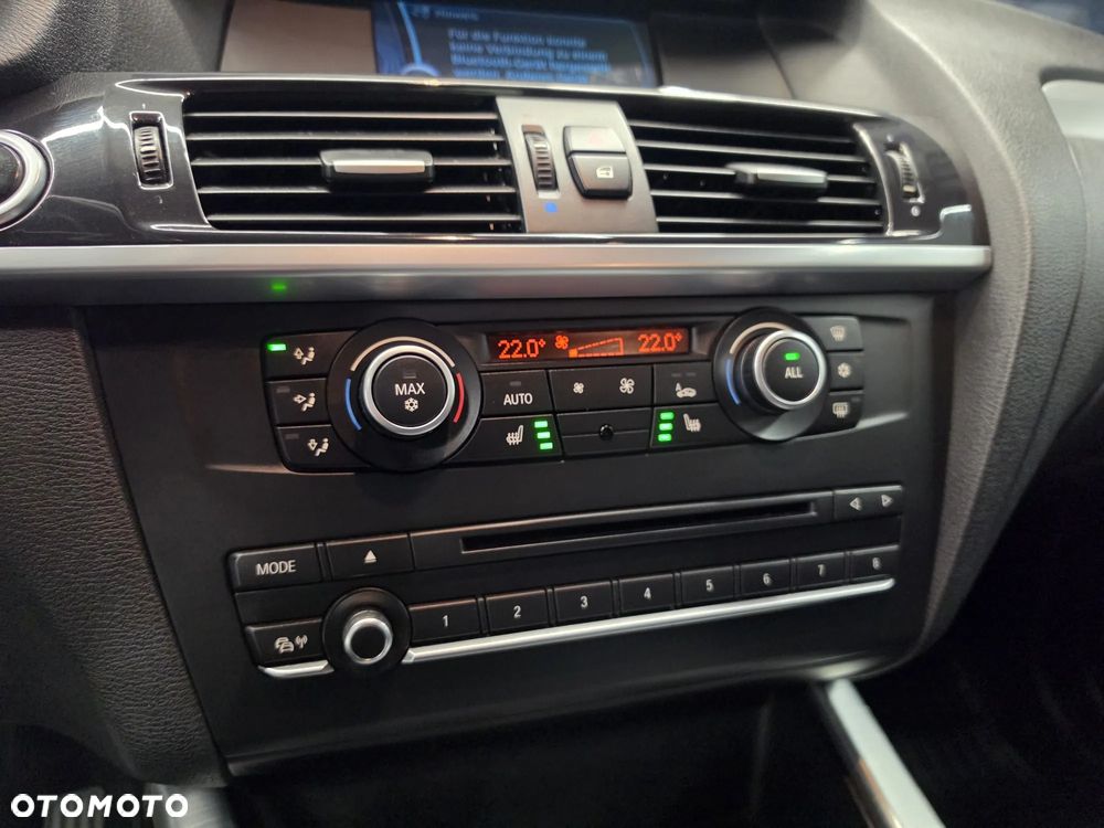 BMW X3 xDrive20d - 33