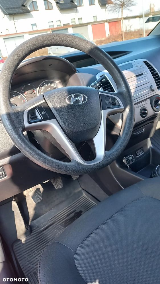 Hyundai i20 1.2 Classic + - 6