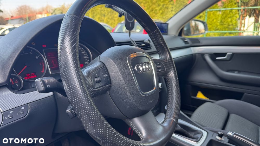 Audi A4 Avant 1.8 T quattro - 3