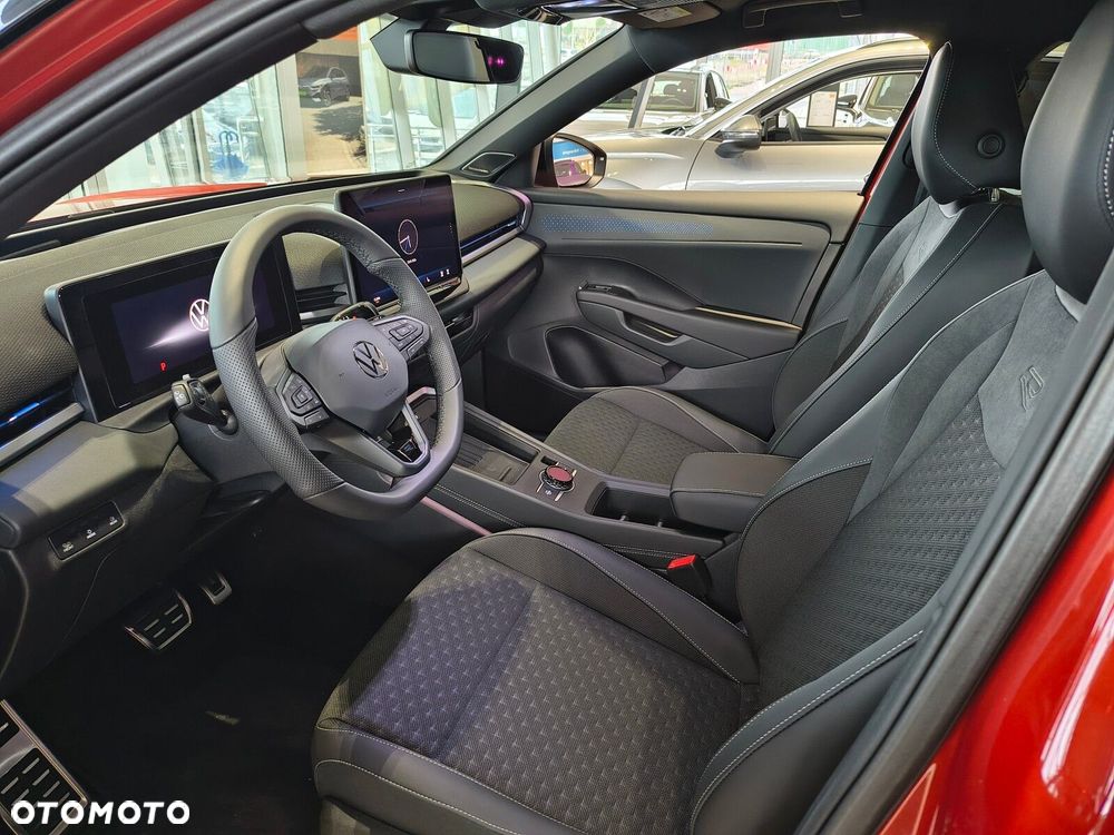 Volkswagen T-Roc 1.5 eTSI R-Line DSG - 13