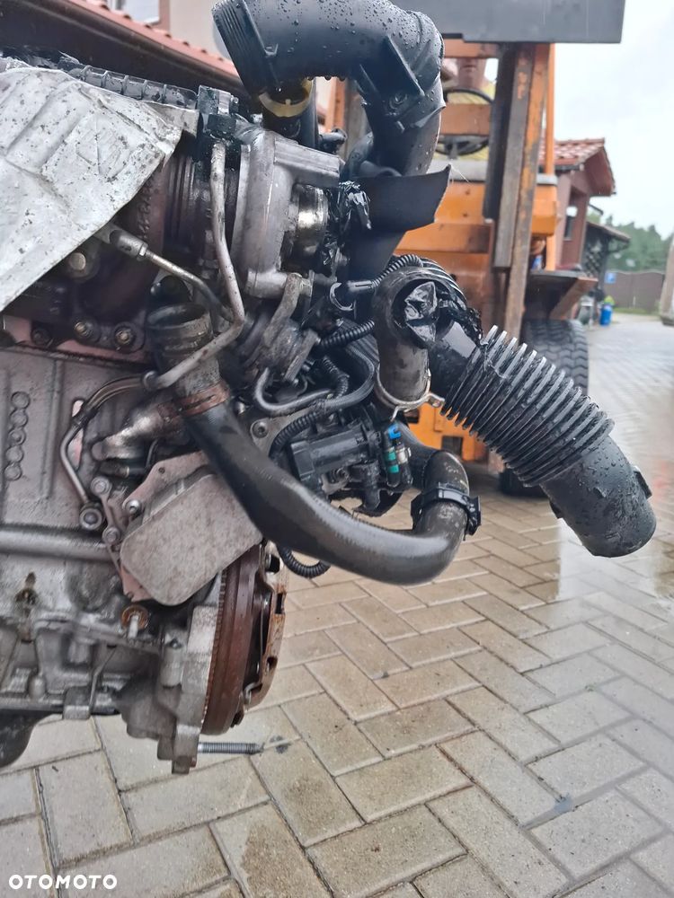 Silnik Peugeot Partner 1.6 e HDI 75 KM - 13