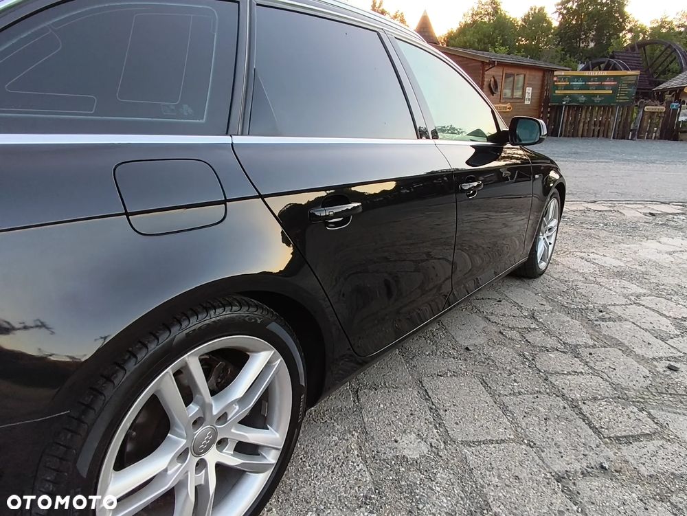 Audi A4 Avant - 13