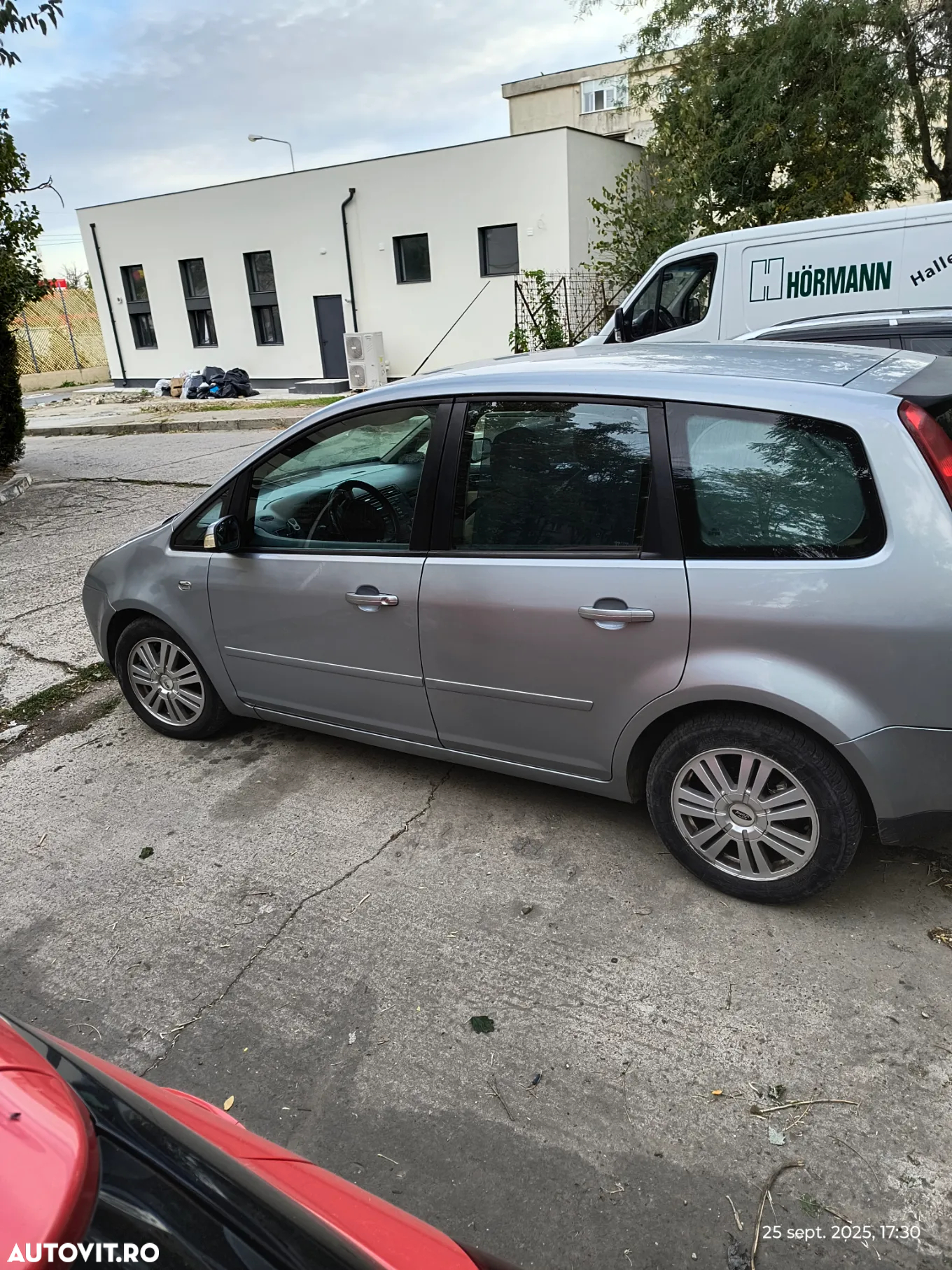 Ford C-Max 1.6 TDCi DPF Ghia - 9