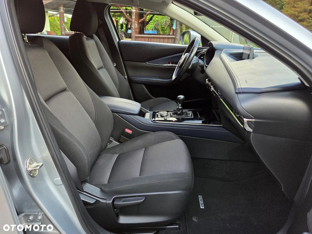 Mazda CX-30 SKYACTIV-X 2.0 M-Hybrid - 37