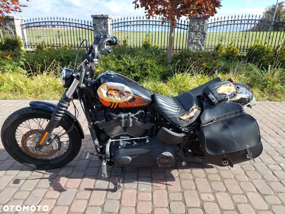 Harley-Davidson Softail Street Bob - 2